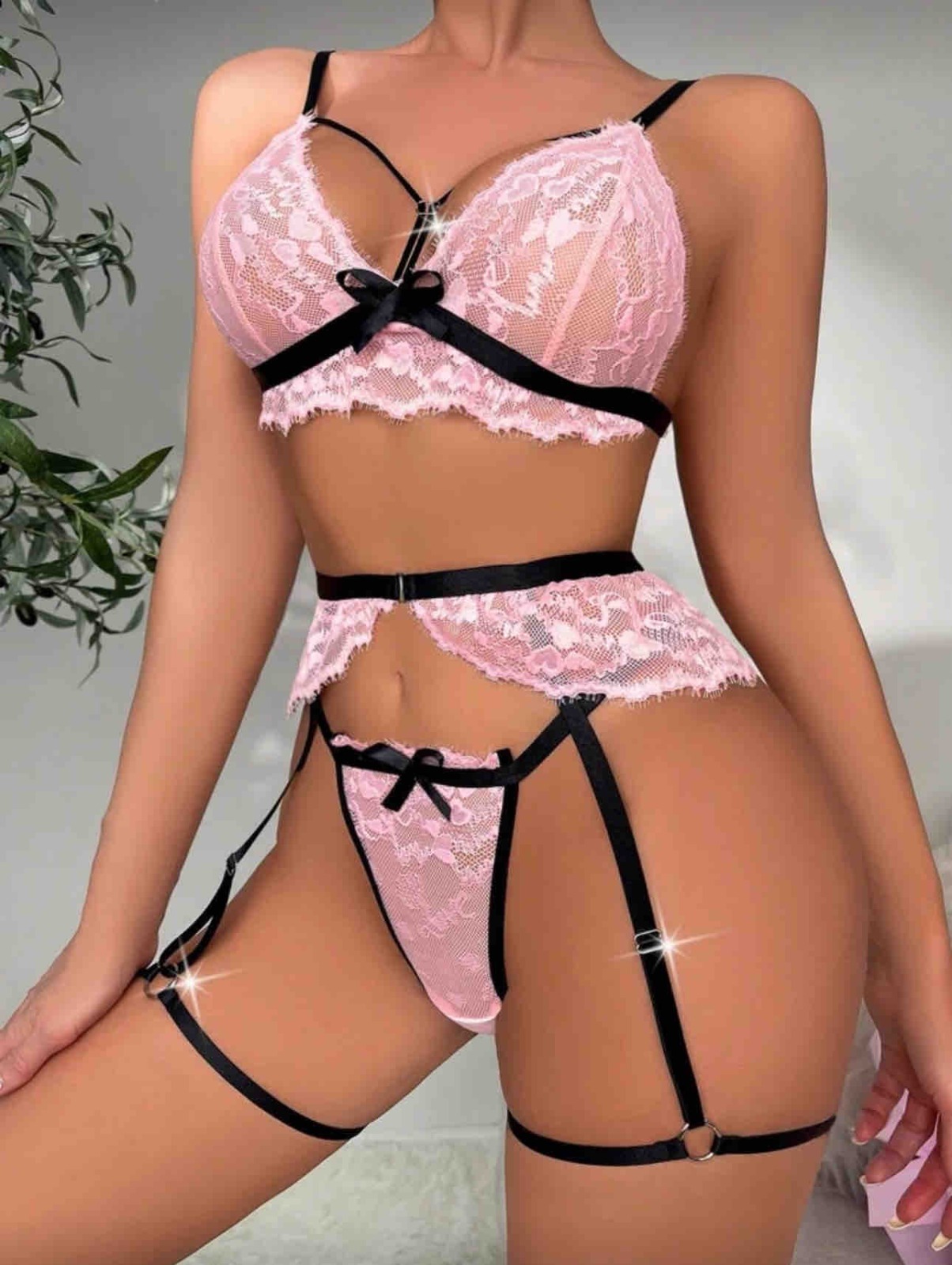 Fırfırlı Fantazi Sütyen Külot Takım